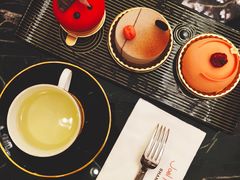 -Salon de The de Joel Robuchon(外滩18号店)