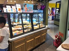 面包甜点陈列柜-多乐之日(和平伊势丹店)