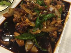 -虾弄弄海派小龙虾·牛羊蝎子火锅