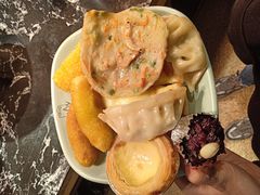 -釜御山海鲜烤肉火锅自助(新城市中心店)