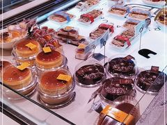-巴黎贝甜(大宁国际商业广场店)