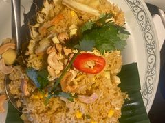 -大头虾越式风味餐厅(光明广场店)