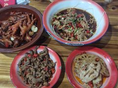 -老三样·美食研究中心(世贸路店)