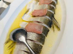 -万龙洲海鲜(广渠门店)