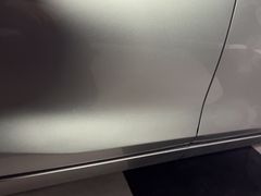 -鲨鱼皮汽车凹陷玻璃修复(静安店)