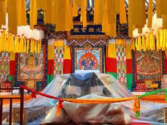 -护国法轮寺