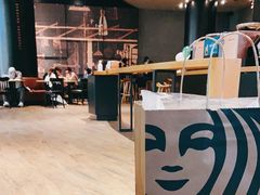 大堂-星巴克臻选(成都来福士店)