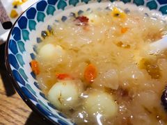 桃胶银耳羹-老阿爸江浙土菜(奥体中心店)