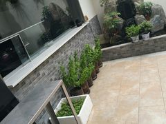 -鲁班小馆(政四街店)