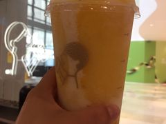 -喜茶(杭州滨江宝龙店)