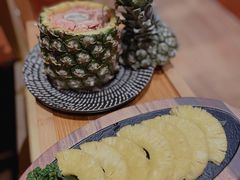 菠萝澤豚六两-极焰·烧肉刺身放题(天河领展广场店)