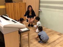 -雅马哈音乐中心 钢琴双排键鼓吉他(静安大融城店)