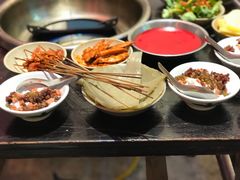 -四小区火锅·巷子里的重庆火锅(花照壁店)
