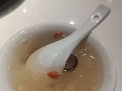 -七欣天香辣蟹火锅(闵行浦江欢乐颂店)