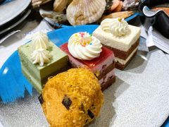 -圣罗巴甄选自助(麦凯乐店)