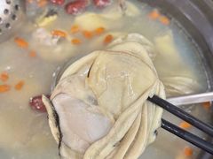 -濠轩阁特色生蚝火锅(水湾路店)
