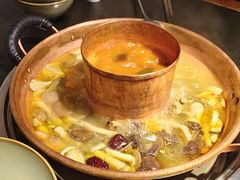 -菌自由丨野生菌火锅特色庭院餐厅(丽江古城店)