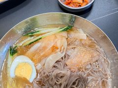 -许哥东北烧烤·铁丳烤串·宫后夹肉(繁花中心店)