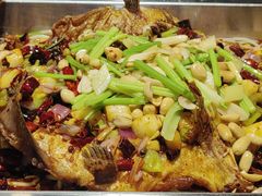 -靠山屯东北农家菜(八龙桥雅苑店)