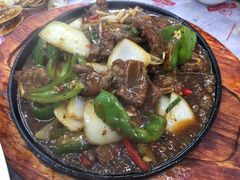 铁板黑椒牛仔骨-凤城康记饭店