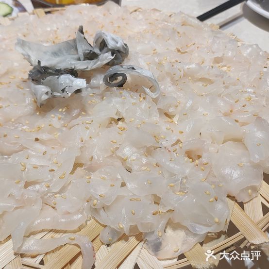 官塘老牌鱼生·生腌·砂锅粥·狮头鹅(牌坊街店)