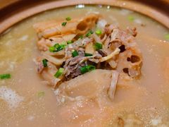 -楚山晓·湖北菜(武汉光谷K11店)