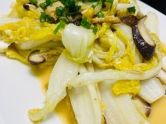 咸蛋黄娃娃菜-花楸树下(观水路店)