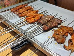 -街角等你.大连海鲜烧烤.经典铁板海鲜串(西安路店)