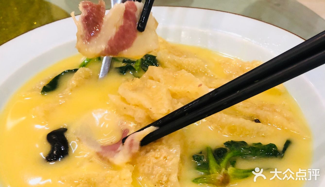 立马引起了爱吃甜食的我视线