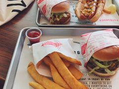 -FATBURGER 特富客汉堡(外交公寓店)