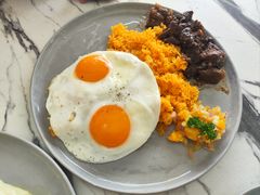 牛肉炒饭-The Sunny Side Cafe Station 1