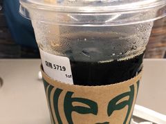 -星巴克(广州南站A18检票口楼上)