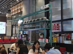 -肥汁米蘭香港米线(长宁来福士店)