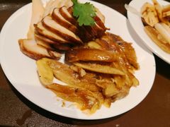 -天宜隆蘑菇宴火锅(石景山旗舰店)