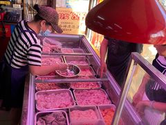 -周良天山牛杂城(天山路总店)