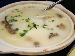 皮蛋瘦肉粥-满福隆酒楼(万绿园店)