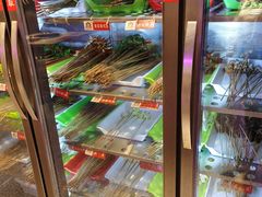 -钢管厂五区小郡肝串串香(奥克斯广场锦城万达店)