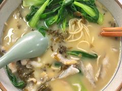 -明呈黄鱼面馆(斜土路店)
