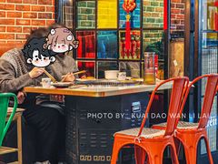 -哈尔滨烧烤·山河村铁锅炖(交大店)