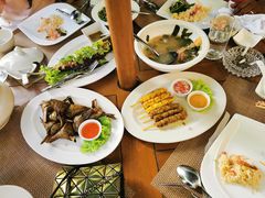 -Sala Thai Restaurant
