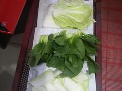 -南渝食府.墨脱石锅松茸鸡