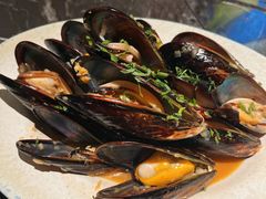 -LESCEDARS Brasserie Bistro香柏树