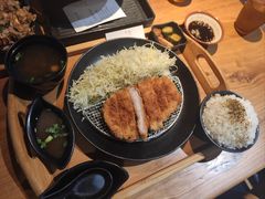 日式炸猪排定食-雷门拉面店(新光天地店)