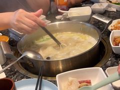 -一席地·本地鸡窝·杭帮鸡火锅(萧山银隆百货店)