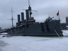 -阿芙乐尔号巡洋舰