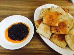 -炙热童年·老北京炙子烤肉(南锣鼓巷店)