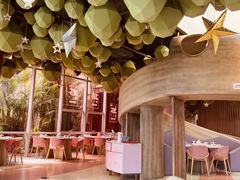 -水桶王国主题餐厅·聚会·生日派对·亲子活动·家庭套餐(亚龙湾希尔顿店)