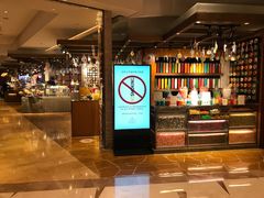 -怡咖啡海鲜自助餐厅(浦东香格里拉店)