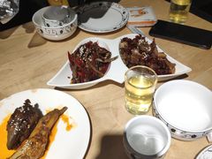 -兔行天下-鸿鹤鲜锅兔(中海国际店)