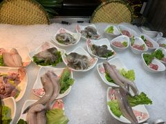 -领鲜活海鲜榴莲自助火锅(东门店)